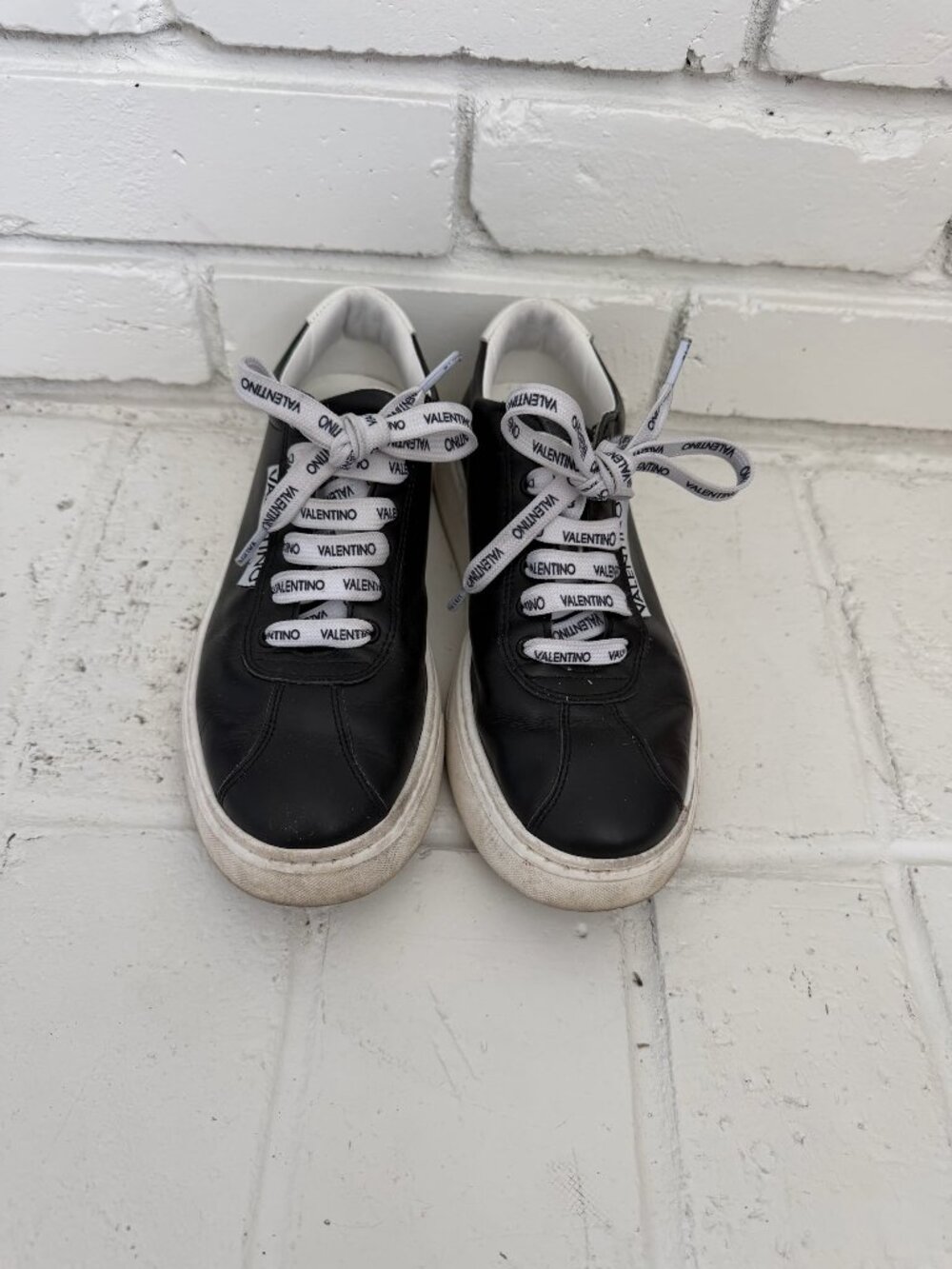 Mario Valentino Black Leather Platform Sneakers White Heel Tab